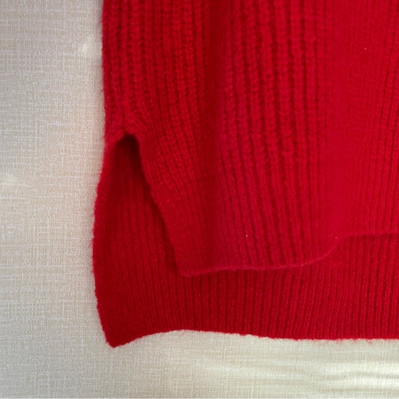 Primark Red, Ribbed, Wide Sleeve, Mockish Neckline, High Low Hemline, Size Large - Picture 6 of 9